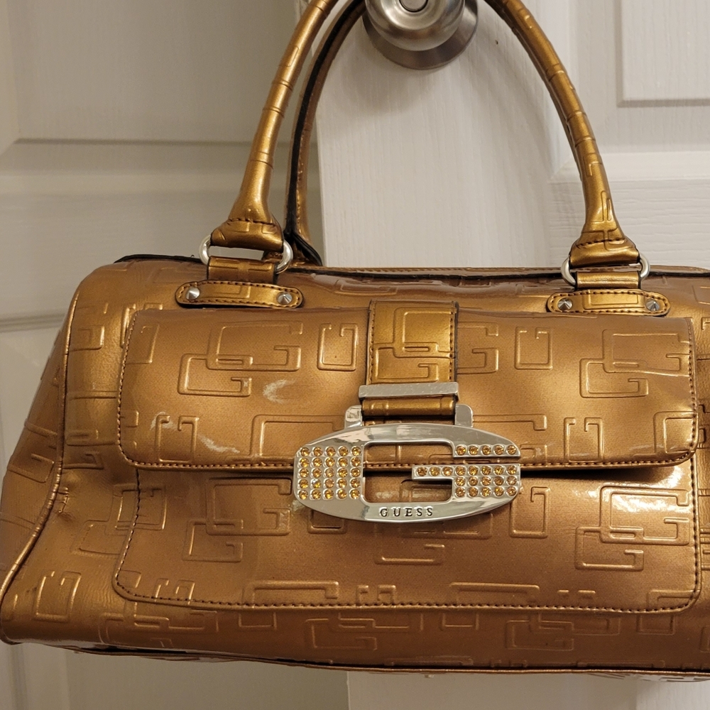 Guess bag, used twice